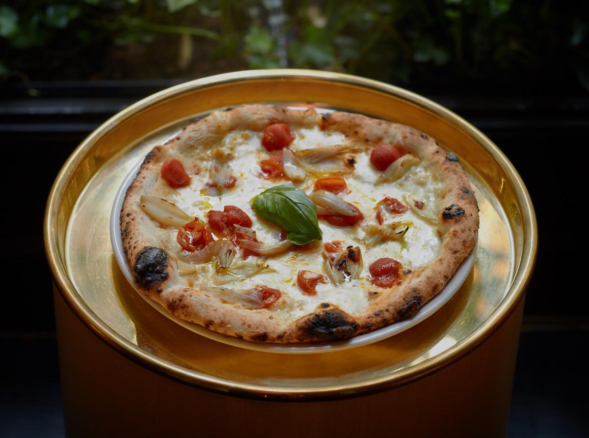 Pizza Marinara @ Dry Milano.jpg