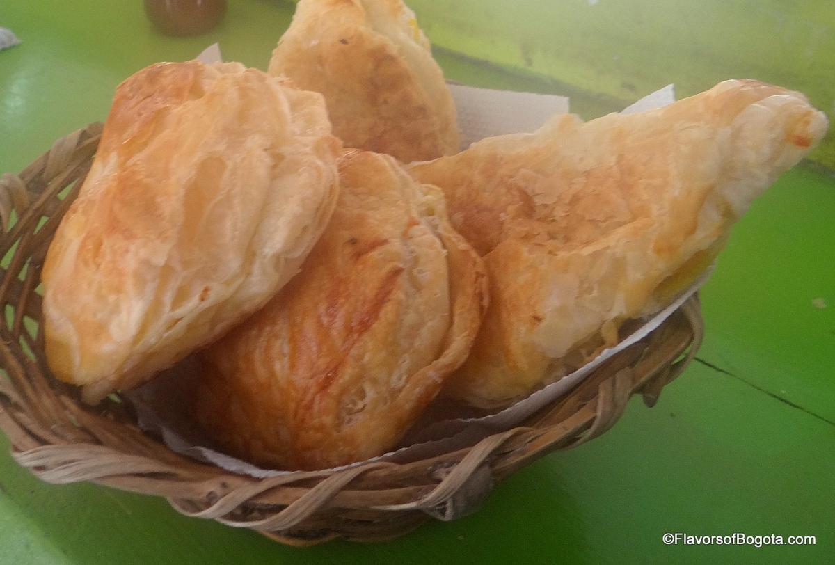 Pasteles at La Esquina del Pan de Bono Cartagena.JPG